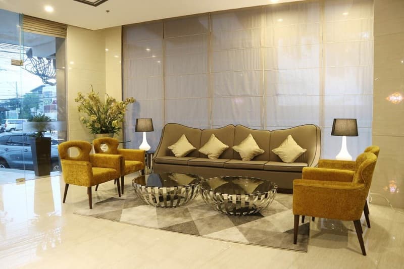 Reddoorz Premium @ West Avenue Quezon City (Adults Only) 4