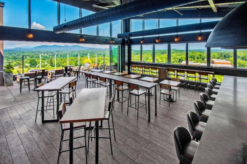 DoubleTree by Hilton Asheville Downtown 2