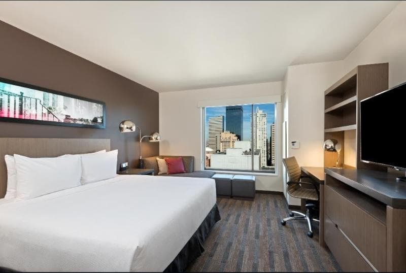 Hyatt House Denver/Downtown 5