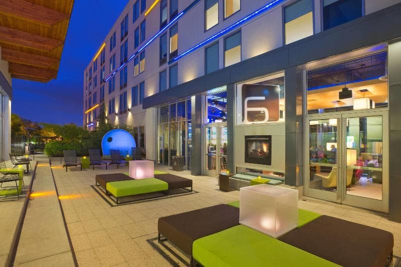 Aloft Portland Airport At Cascade Station 2
