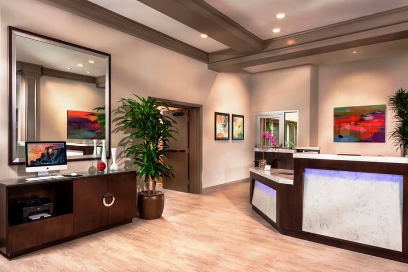 Alo Hotel 4