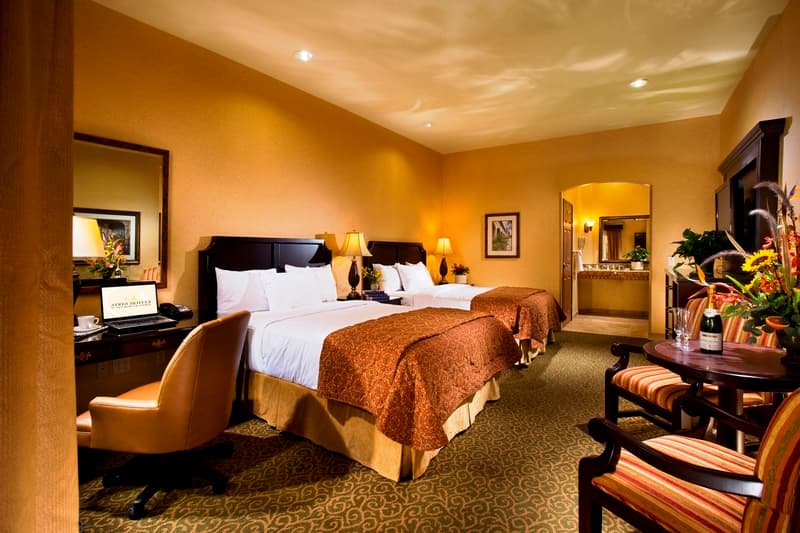 Ayres Hotel Redlands 5