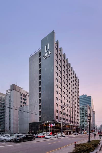 Hotel Uri& photo 1