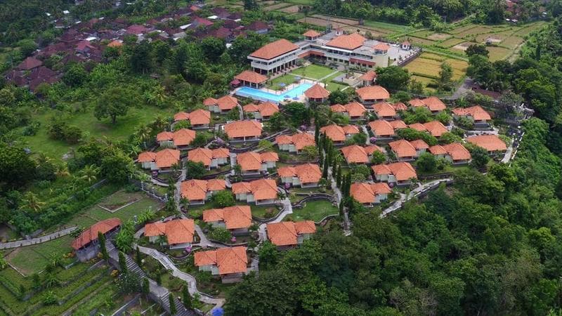 Taman Surgawi Resort And Spa 5