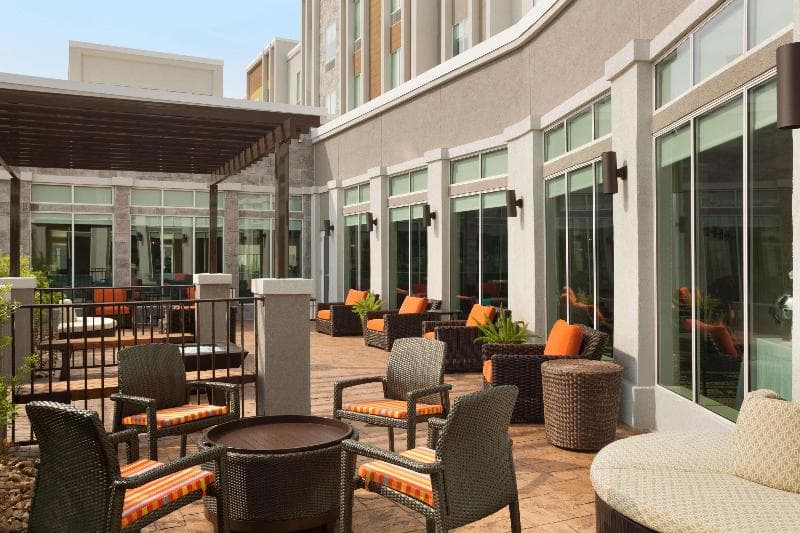 Hilton Garden Inn Houston-Baytown 5