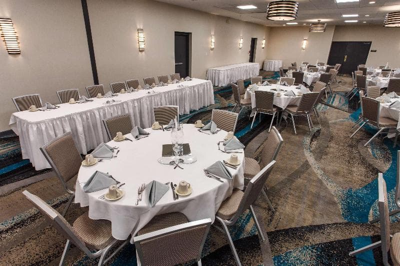 Doubletree By Hilton Neenah main
