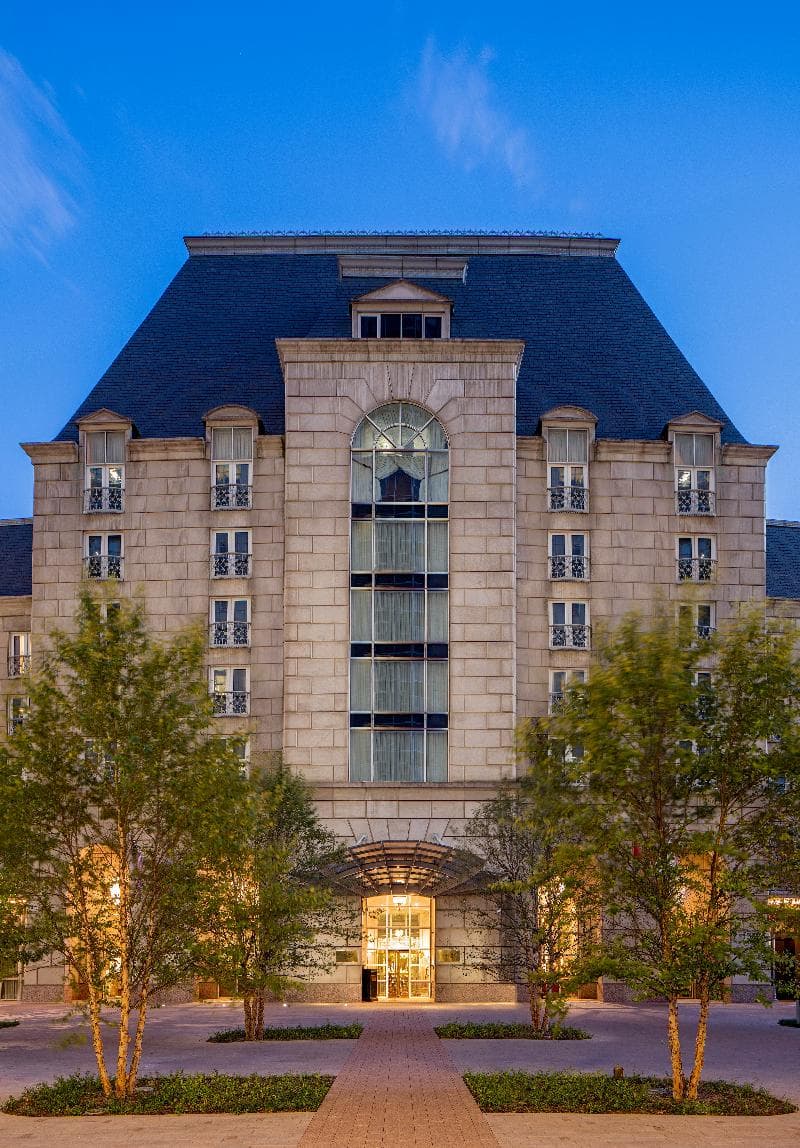 Hotel Crescent Court 2