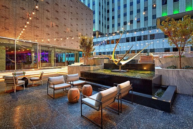 The Statler Dallas, Curio Collection by Hilton 3