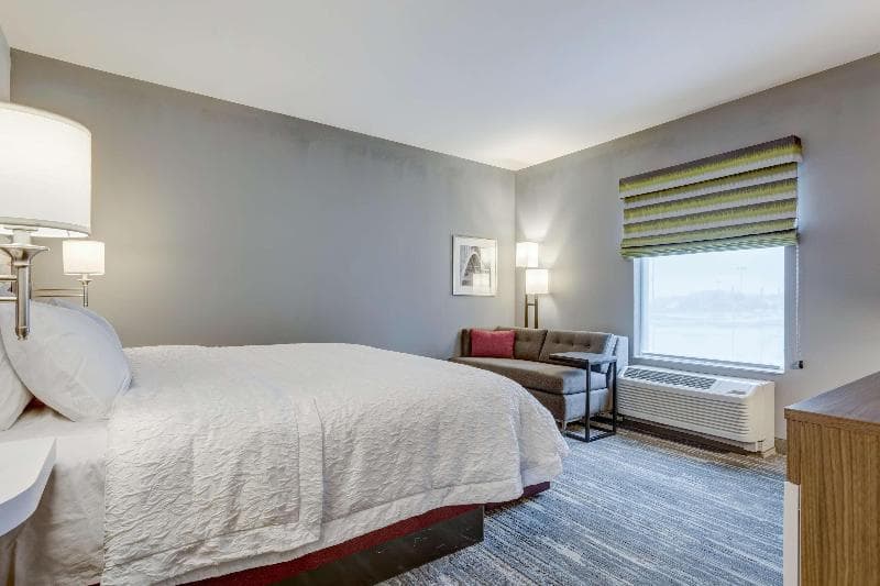 Hampton Inn St. Louis Wentzville, MO 3