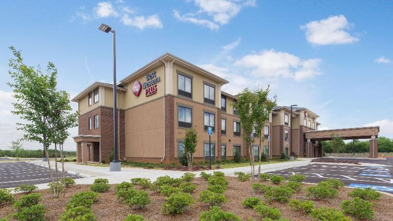 Best Western Plus Tuscumbia/Muscle Shoals Hotel & Suites 2