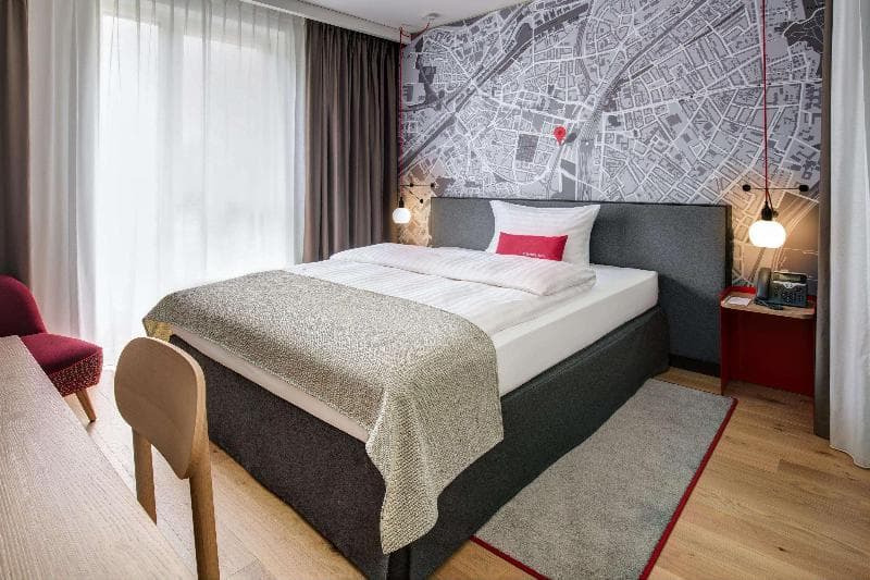 Intercityhotel Duisburg 5