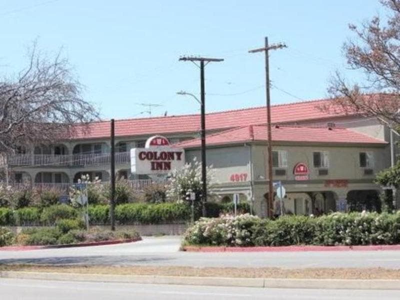 Colony Inn Universal Studios 2