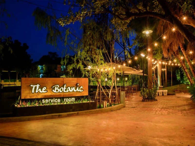 The Botanic Service Room main