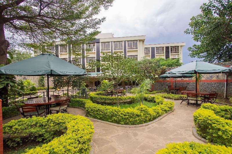 Pinecone Hotel photo 1
