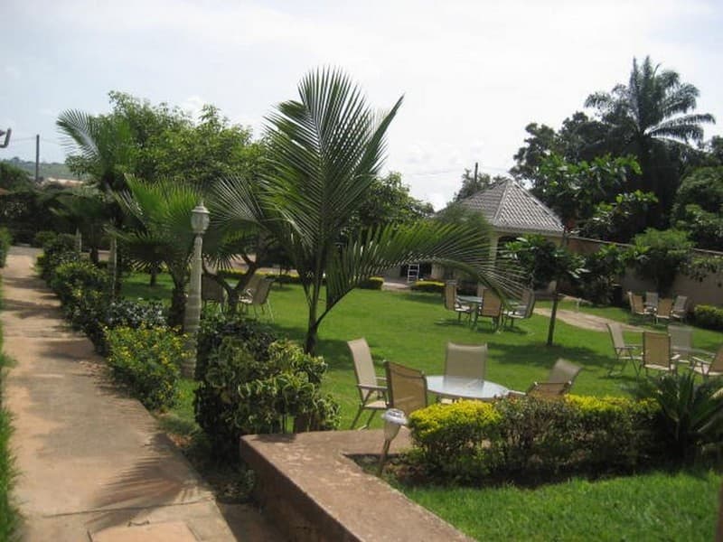 Executive Airport Hotel 2