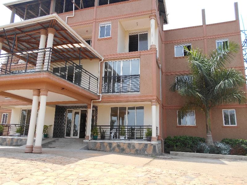 Hotel Royal Nest 2