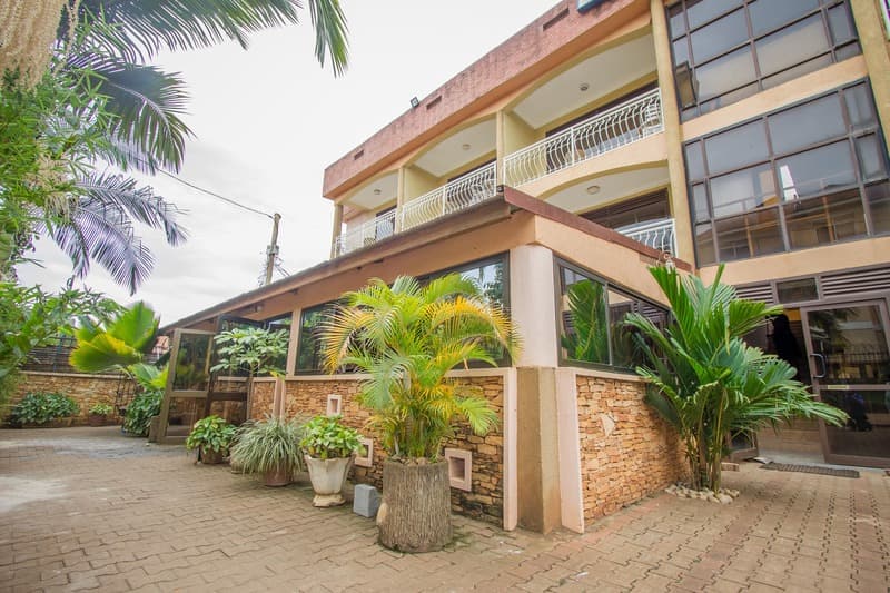 Crystal Suites Hotel main