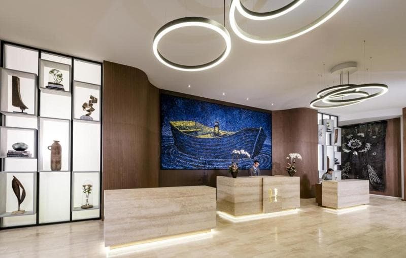 Hyde Resort & Residences 5