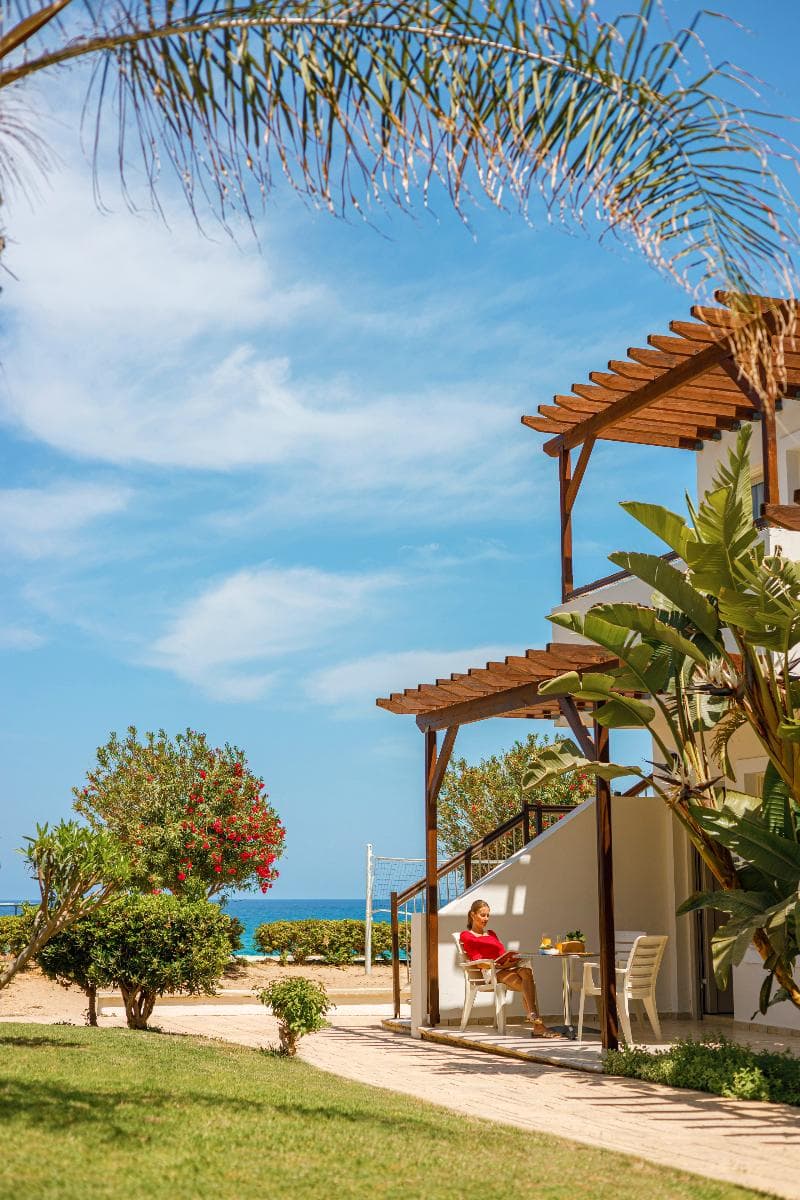 Louis Althea Beach 4