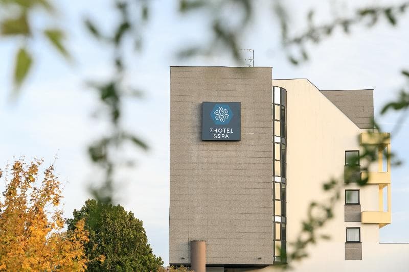 7Hotel & Spa photo 1