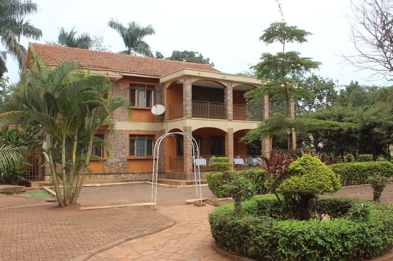 Cool Breeze Hotel Jinja main