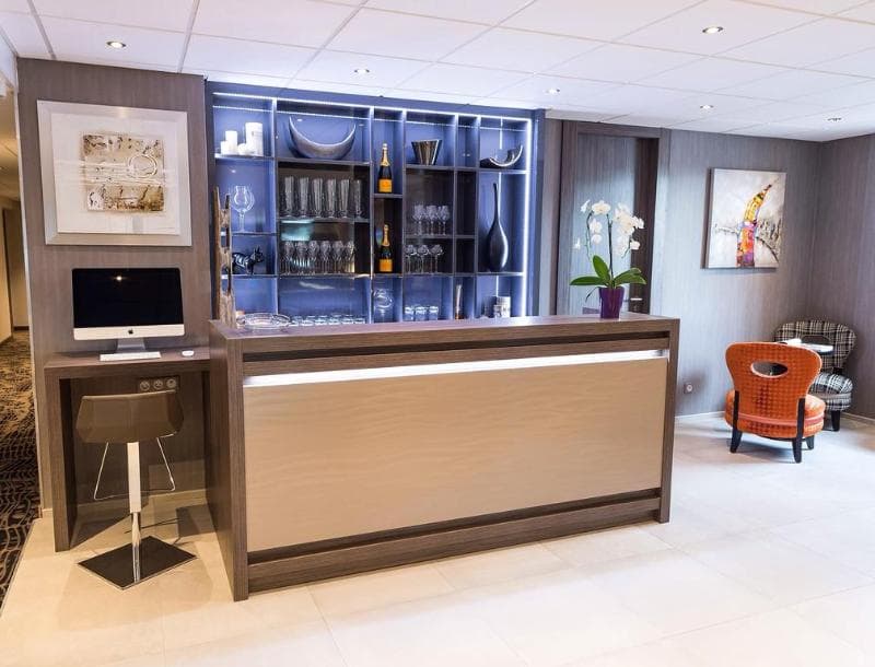 Hôtel Kyriad Saint-Quentin 4