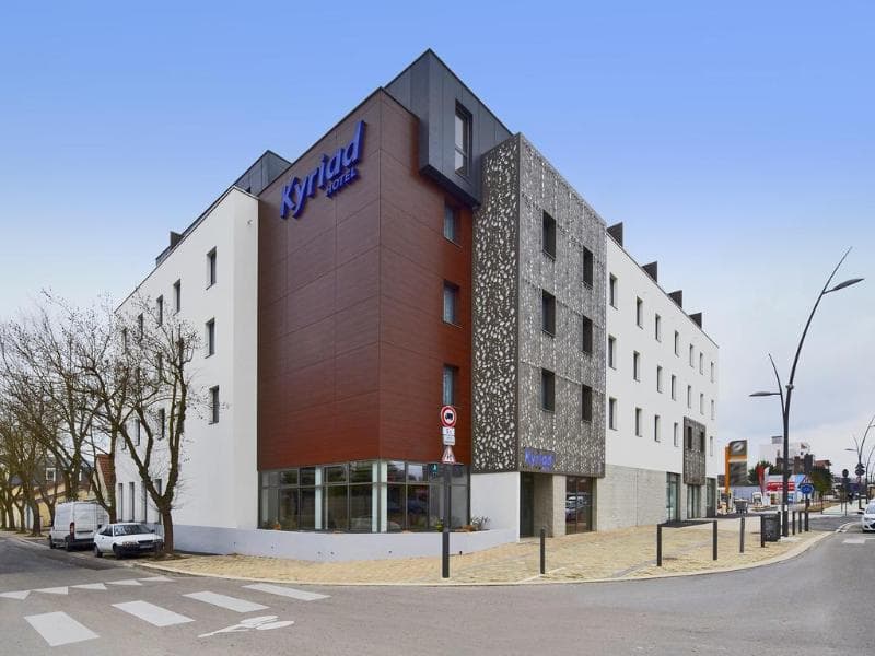 Kyriad Troyes Centre 3