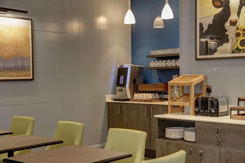 Best Western Plus Vauxhall Hotel 5