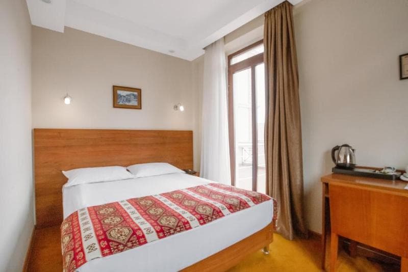 Urban Boutique Hotel 5