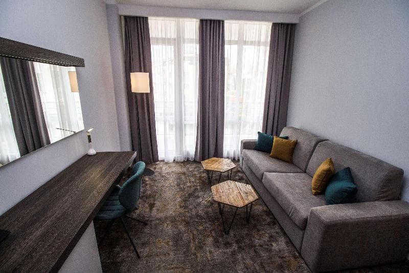 Best Western Plus Premium Inn 3