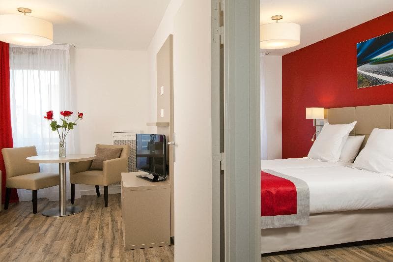Séjours & Affaires Paris Bagneux 4