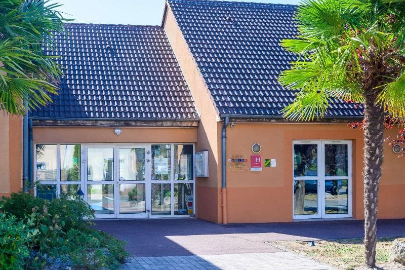 Comfort Hotel Orleans Saran 4