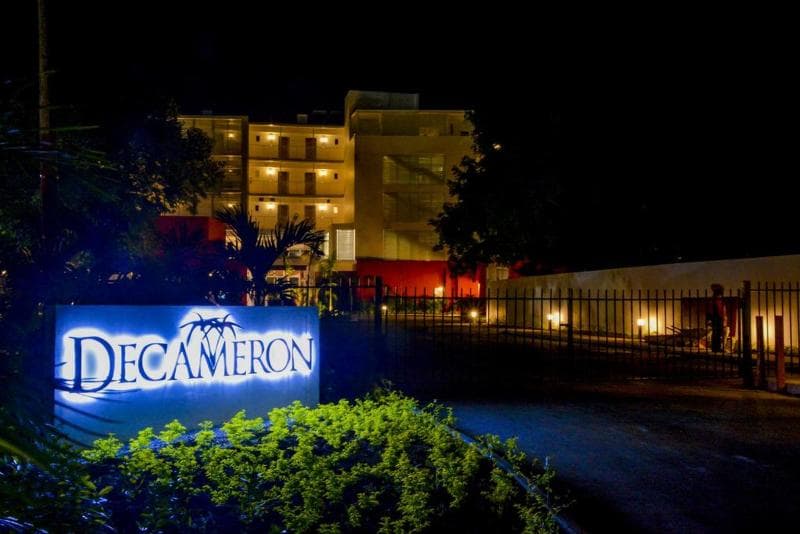 Grand Decameron Montego Beach, All-Inclusive 4
