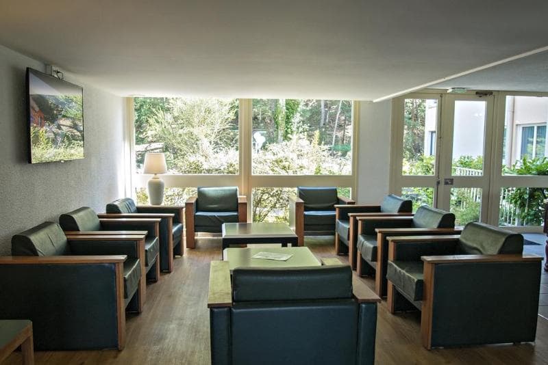 Hotel Kyriad Nemours 3