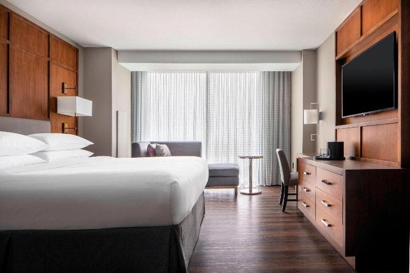Omaha Marriott Downtown At The Capitol District 4