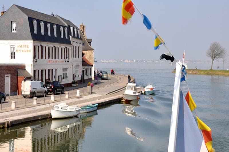 Hôtel Du Port Et Des Bains 3