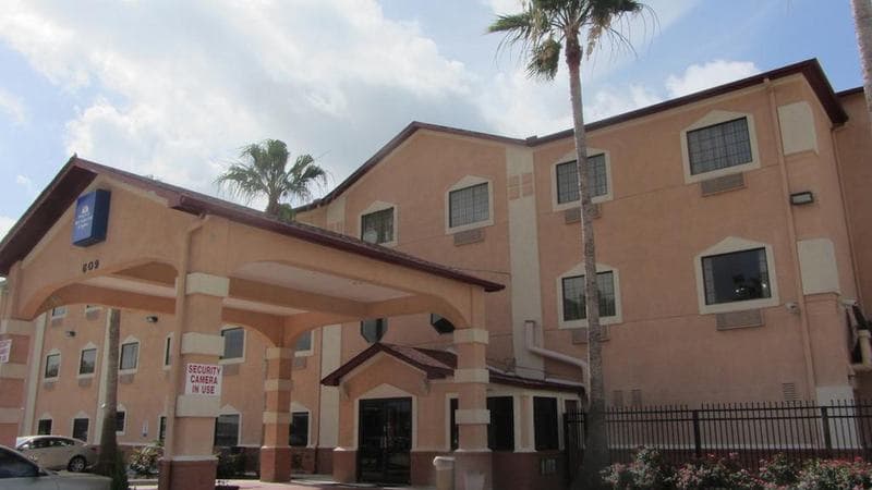 Americas Best Value Inn Houston at FM 1960 & I-45 photo 1