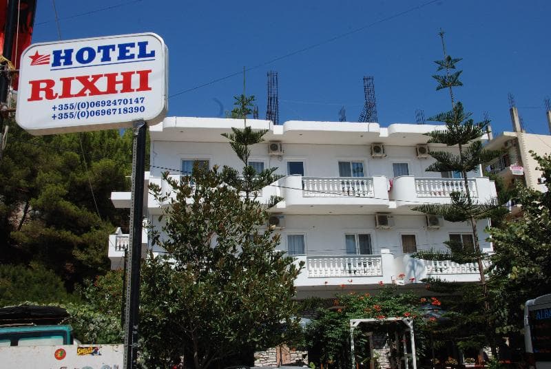 Hotel Rixhi 4