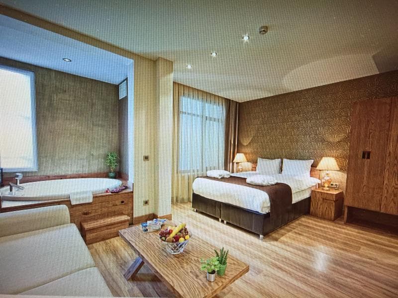 Triada Hotel 1