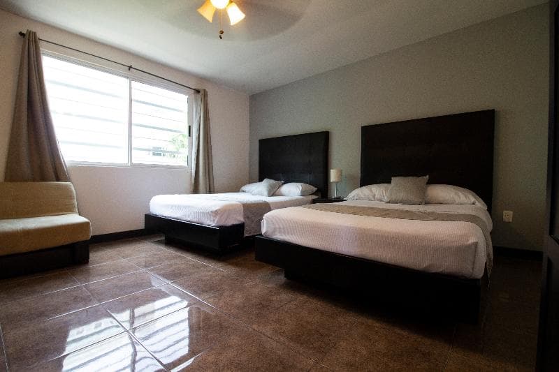 Econosuites Monterrey 3