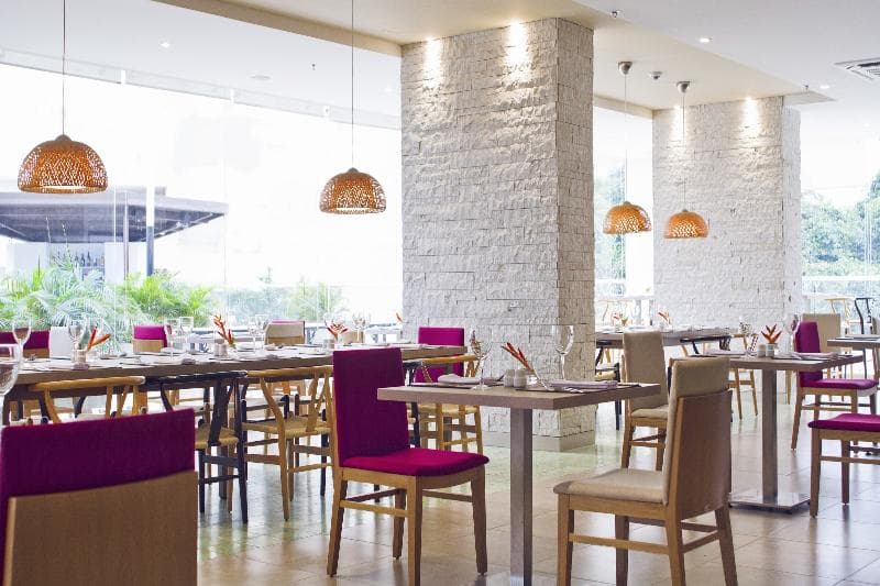 Mercure Santa Marta Emile 2