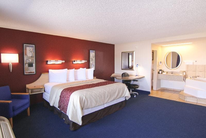 Red Roof Inn Somerset 3