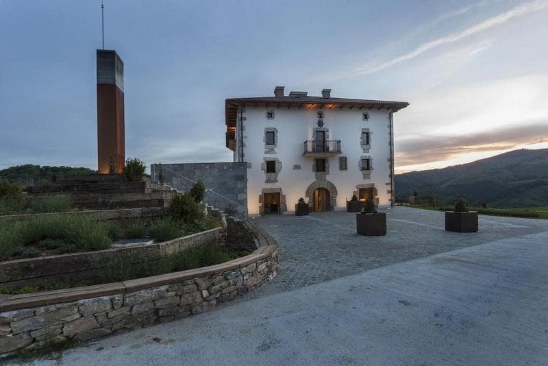 Palacio De Yrisarri By Irrisarri Land photo 1