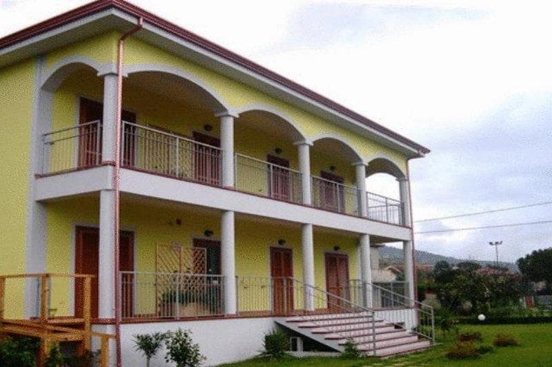 Hotel Larus main