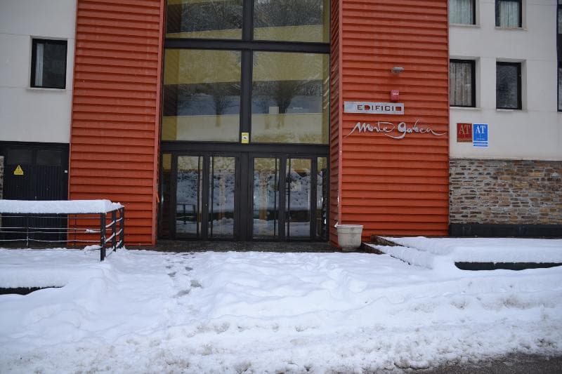 Gorbea Suites main
