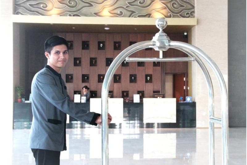 The Luxton Cirebon Hotel And Convention 3