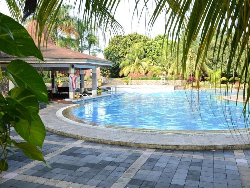 The Royale Krakatau Hotel 3