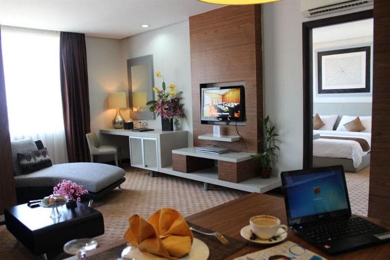 Horison Jayapura 5