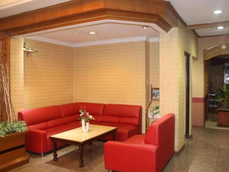 Hotel Yasmin 4