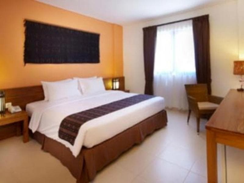 Luwansa Beach Resort main